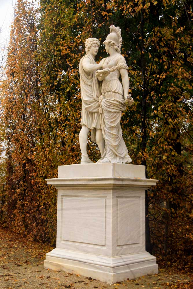 Statues at Schönbrunn Gardens