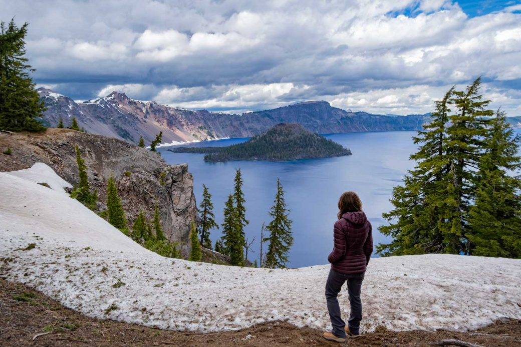 Discovery Trail at Crater Lake National Park in Oregon