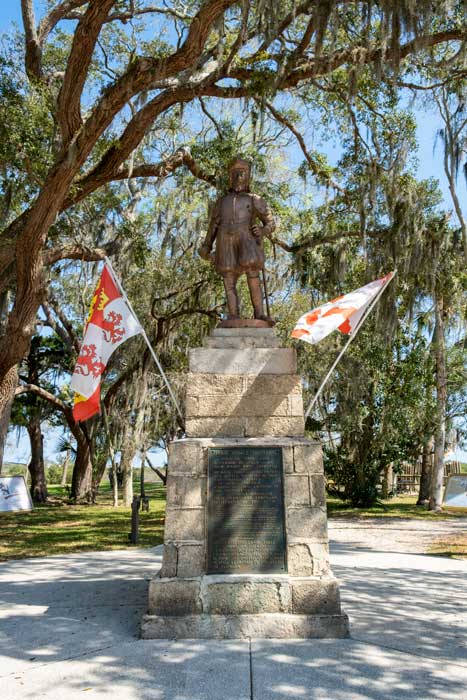 Juan Ponce the Leon statue