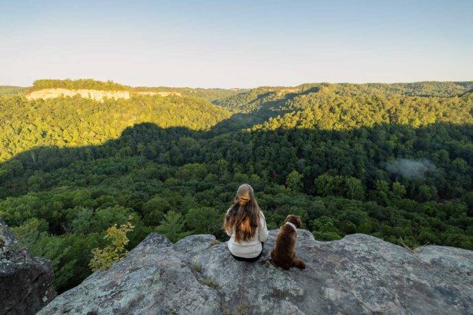 Sunrise at Chimney Top hiking trail in Red River Gorge, Kentucky